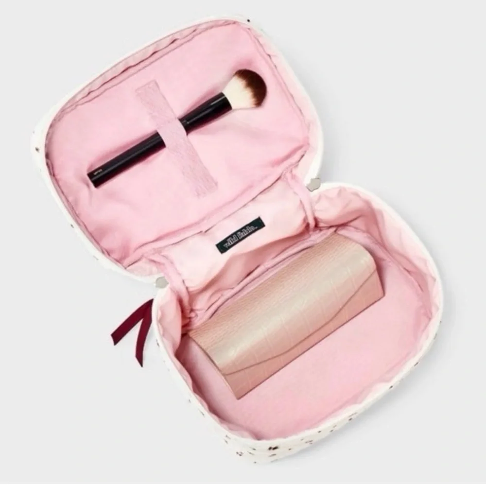 wild fable White Quilted Floral Cosmetic Train Case with Pink Ribbon Accents NWT